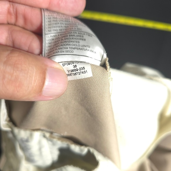 Nike Golf Shorts Mens 38 Beige Pleated Khaki Golfing Casual Walking Performances - Picture 11 of 13